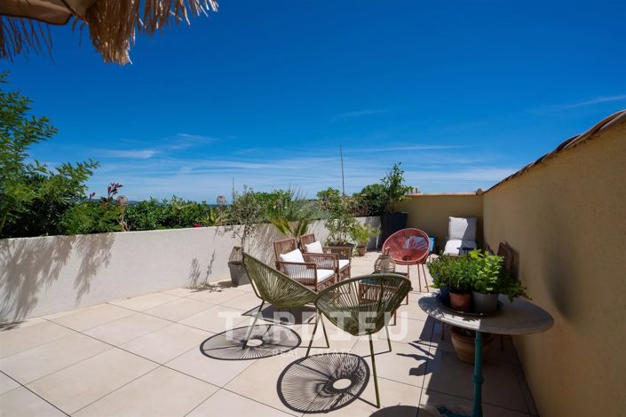 Image No.10-4 Bed Apartment for sale