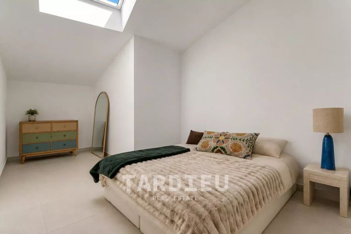 Image No.7-4 Bed Apartment for sale