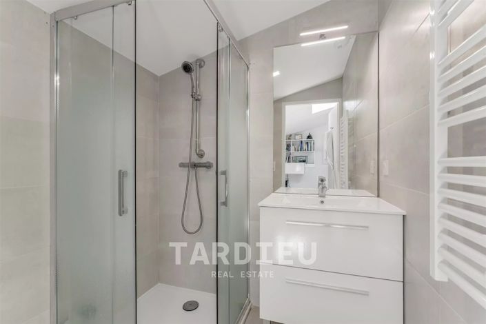 Image No.9-4 Bed Apartment for sale