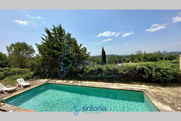 Image No.21-6 Bed House for sale
