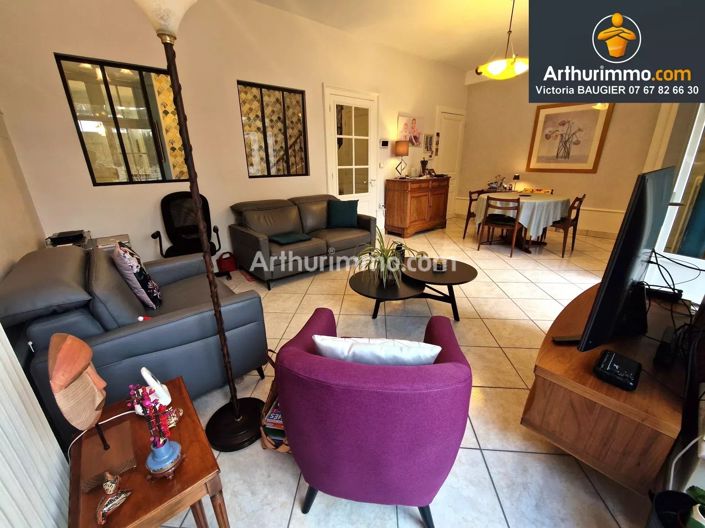 Image No.5-5 Bed House for sale