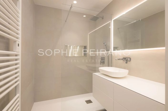 Image No.10-3 Bed Apartment for sale