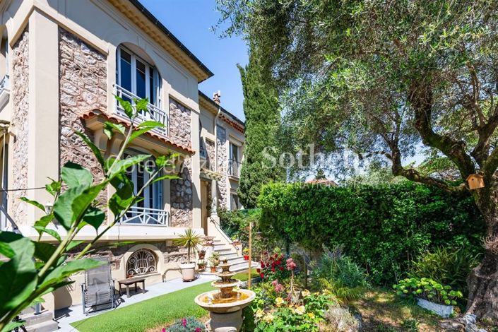 Image No.2-Propriété de 5 chambres à vendre à Nice