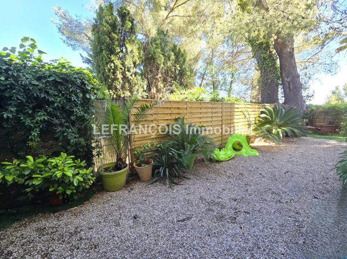 Image No.13-3 Bed Apartment for sale