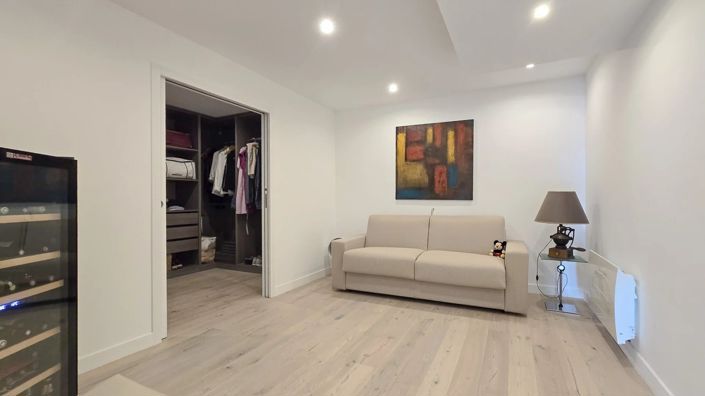 Image No.13-3 Bed Apartment for sale