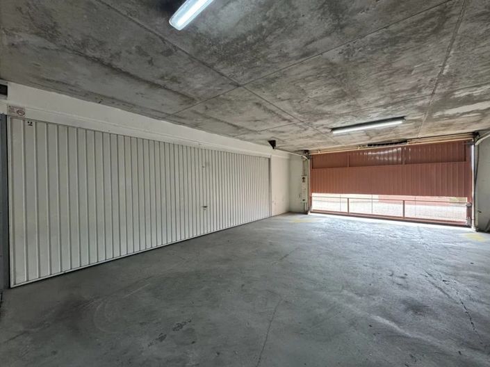Image No.21-3 Bed Apartment for sale