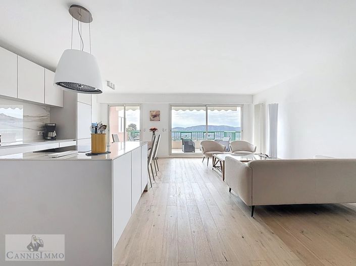 Image No.3-3 Bed Apartment for sale