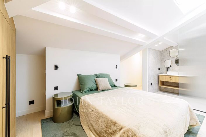 Image No.17-4 Bed House for sale