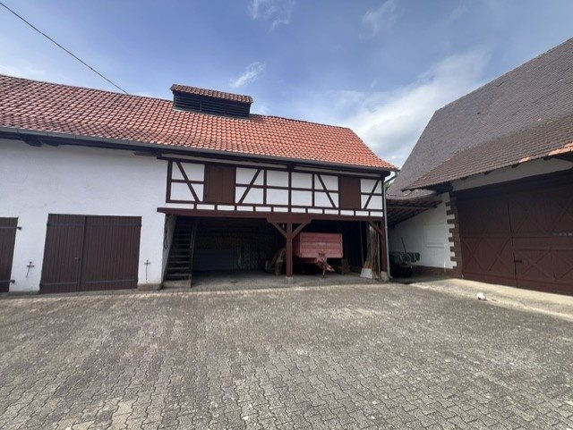 Image No.3-4 Bed House for sale