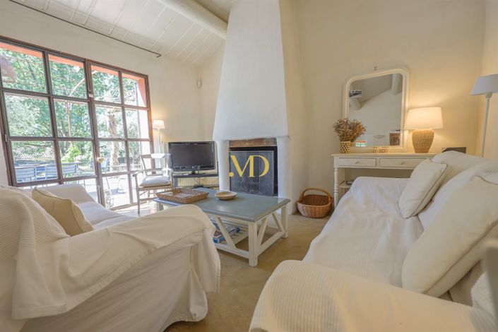 Image No.13-5 Bed House for sale