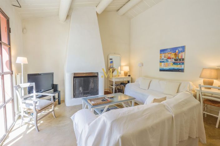 Image No.14-5 Bed House for sale
