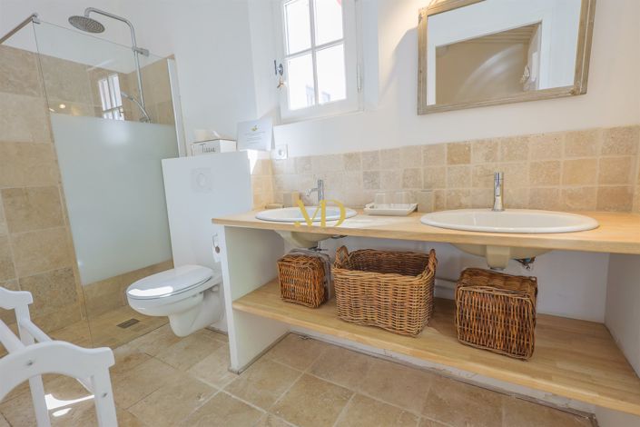 Image No.22-5 Bed House for sale