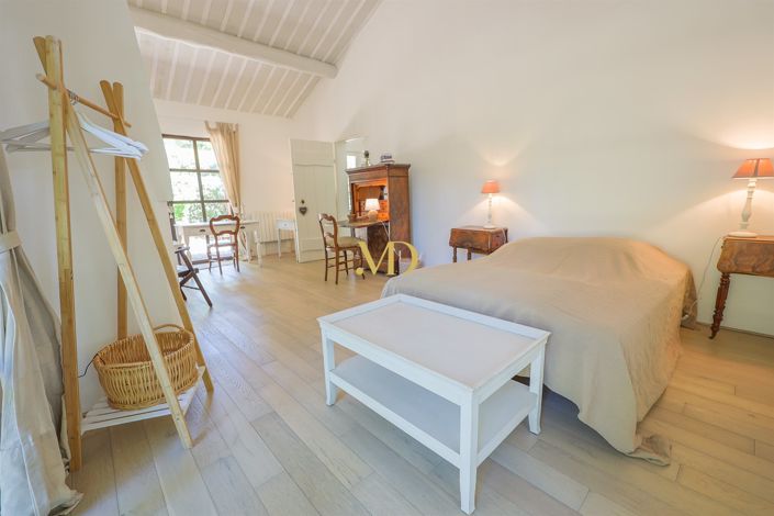 Image No.29-5 Bed House for sale
