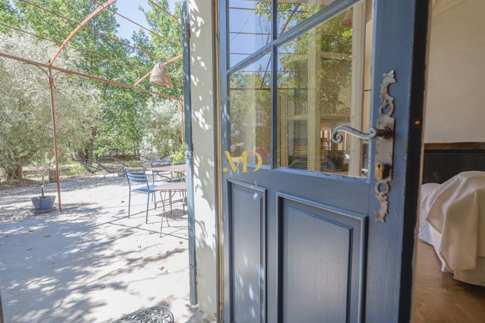 Image No.30-5 Bed House for sale