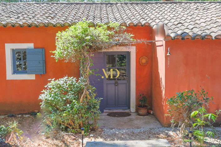 Image No.41-5 Bed House for sale