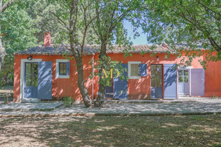 Image No.7-5 Bed House for sale