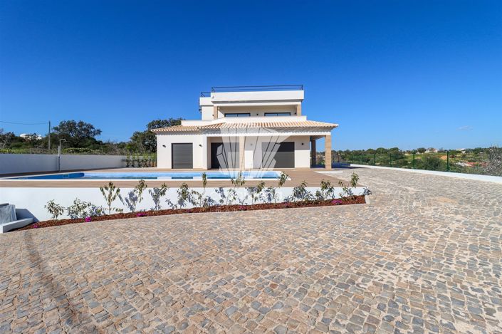 Image No.29-4 Bed House for sale