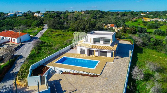 Image No.34-4 Bed House for sale