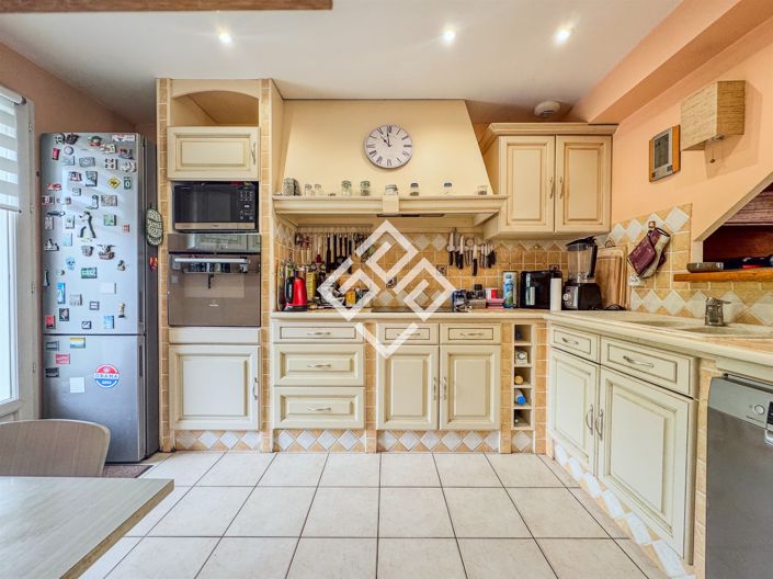 Image No.4-3 Bed House for sale