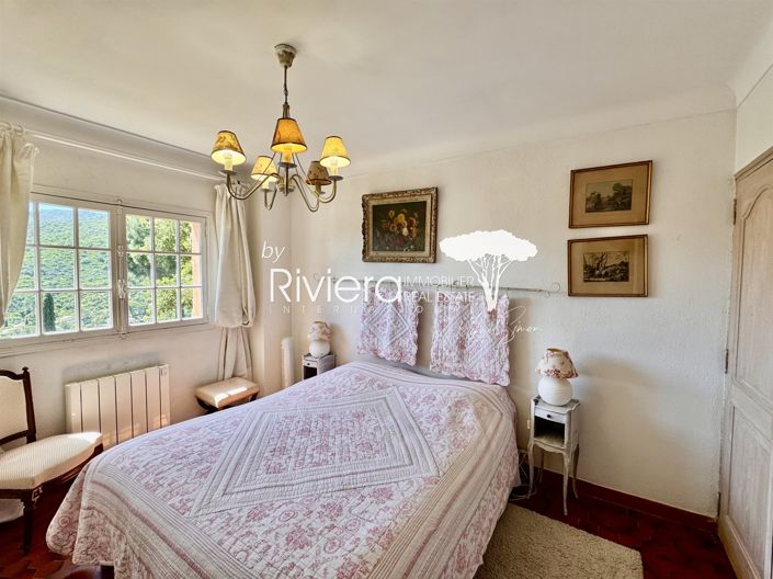 Image No.14-6 Bed House for sale