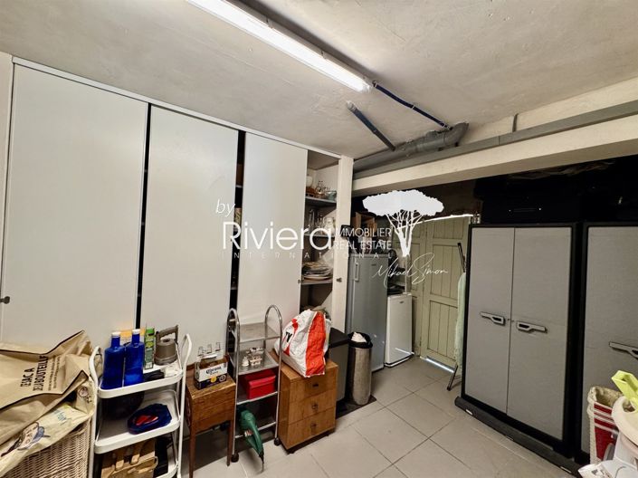 Image No.22-6 Bed House for sale