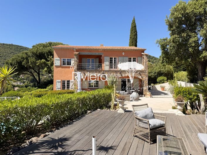 Image No.3-6 Bed House for sale
