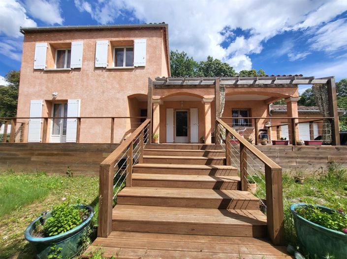 Image No.10-3 Bed House for sale