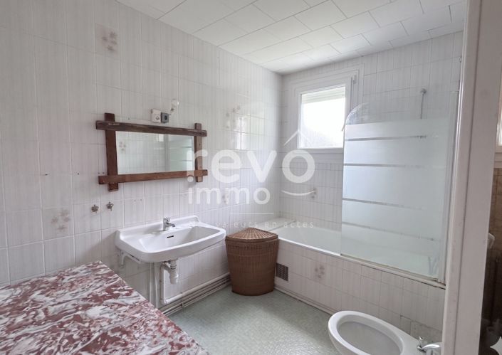 Image No.5-5 Bed House for sale