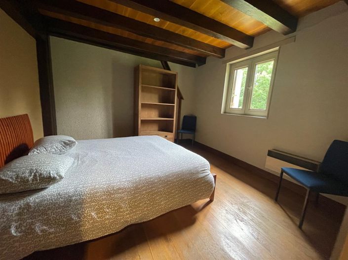 Image No.16-6 Bed House for sale