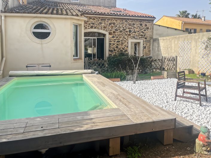 Image No.22-5 Bed House for sale