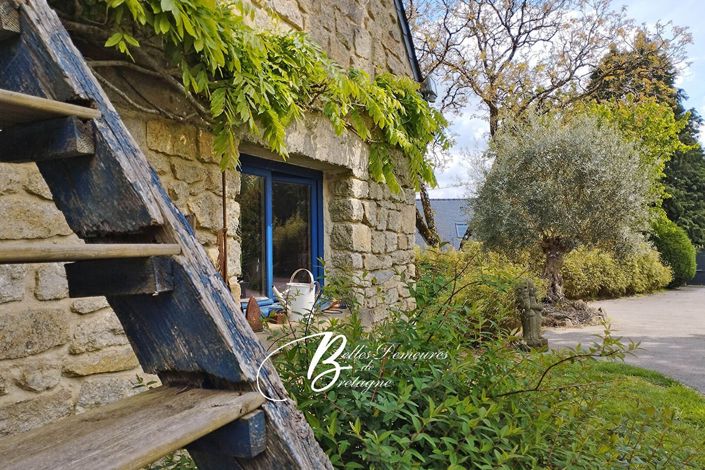 Image No.14-8 Bed House for sale