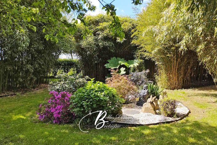 Image No.4-8 Bed House for sale
