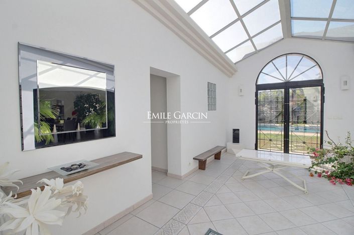 Image No.7-4 Bed House for sale