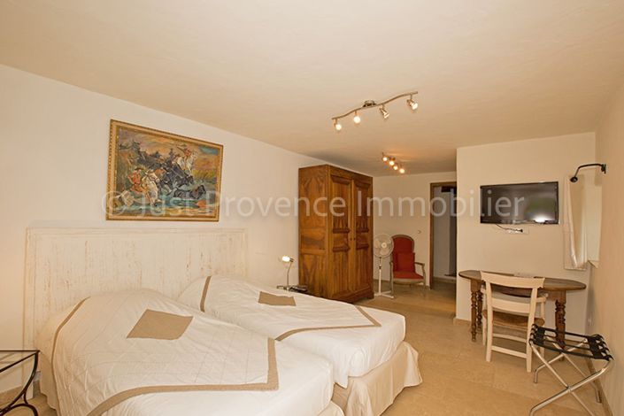 Image No.11-4 Bed House for sale