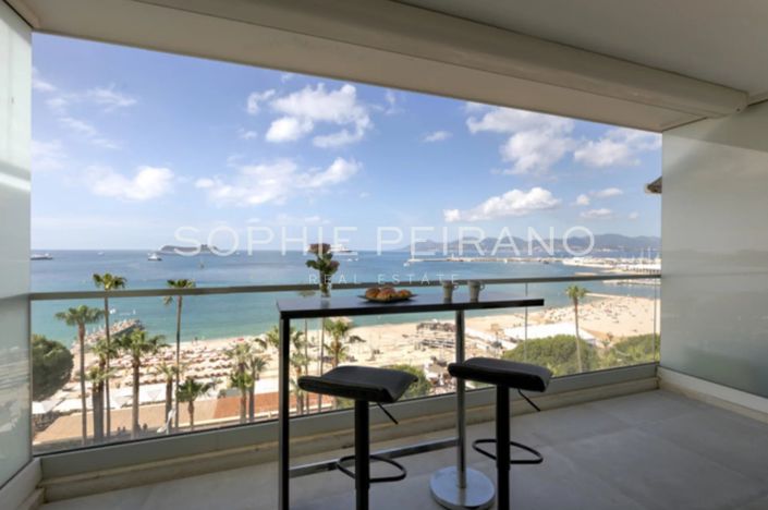 Image No.10-3 Bed Apartment for sale