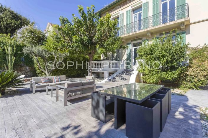 Image No.10-6 Bed House for sale