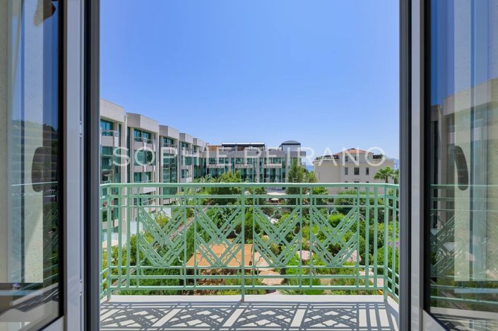 Image No.11-3 Bed Apartment for sale