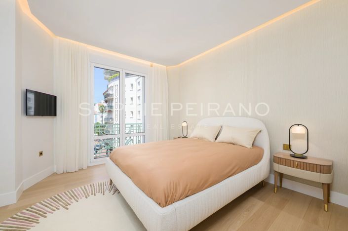 Image No.7-3 Bed Apartment for sale