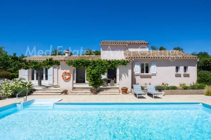 Image No.2-4 Bed House for sale