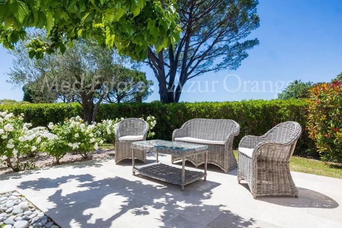 Image No.21-4 Bed House for sale