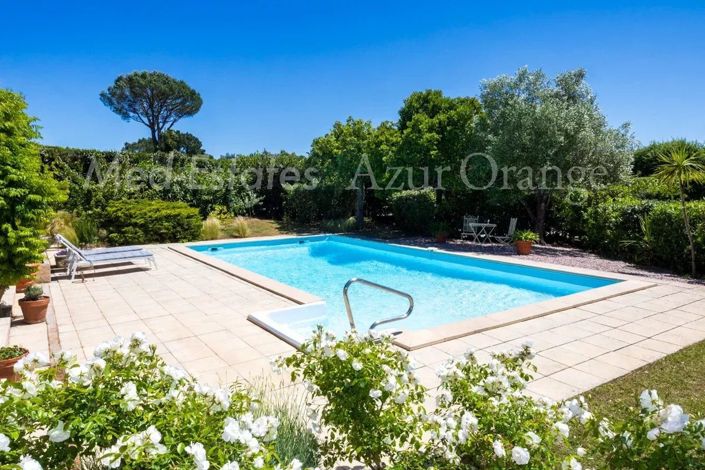 Image No.22-4 Bed House for sale