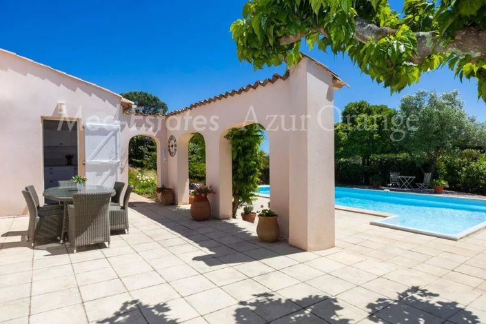 Image No.9-4 Bed House for sale