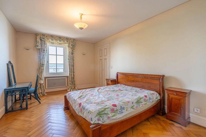 Image No.21-4 Bed Apartment for sale
