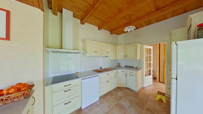 Image No.5-4 Bed House for sale