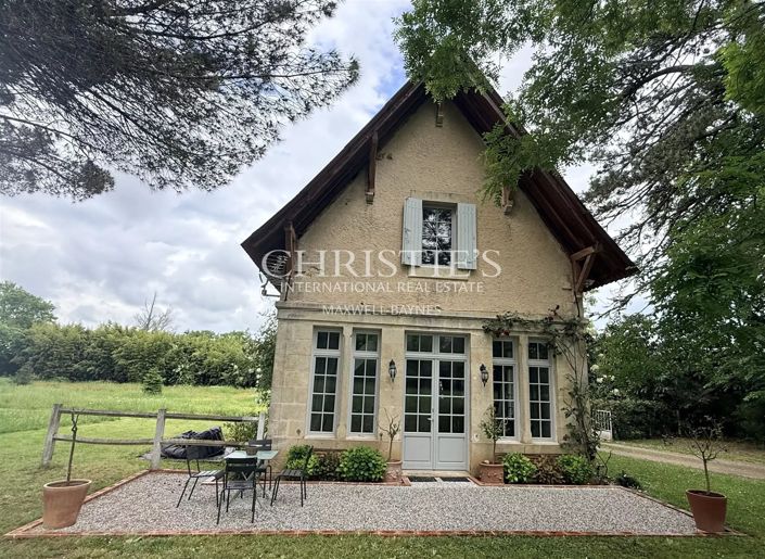 Image No.13-10 Bed House for sale