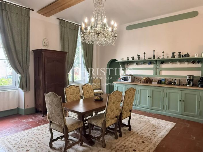 Image No.3-10 Bed House for sale