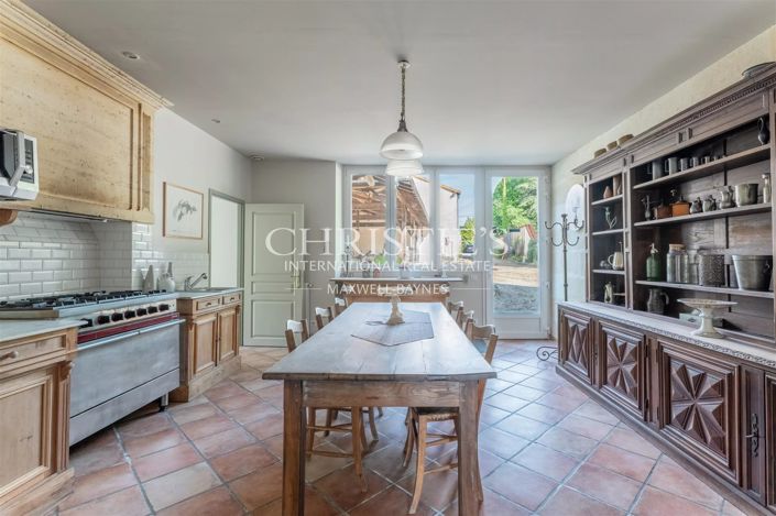Image No.14-13 Bed House for sale