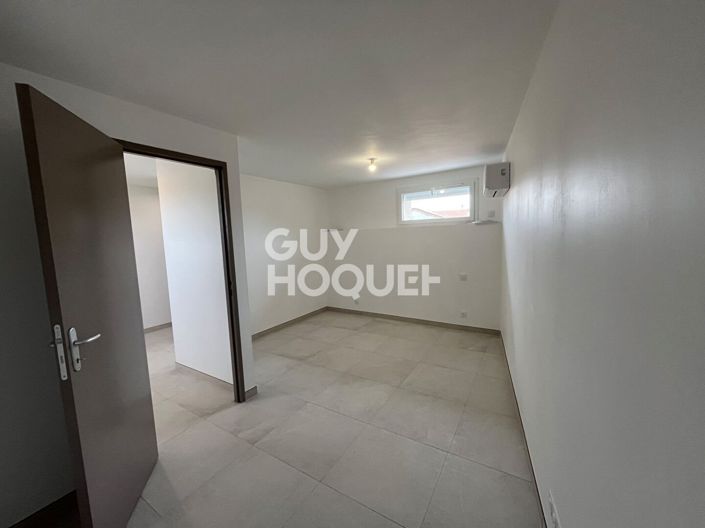 Image No.6-2 Bed House for sale