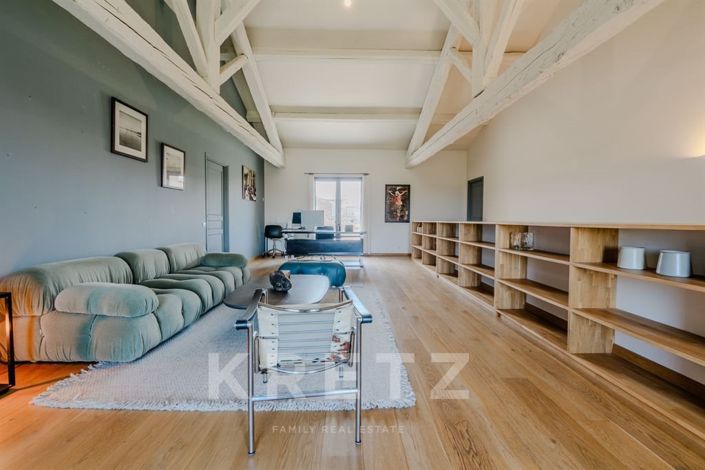 Image No.19-4 Bed House for sale
