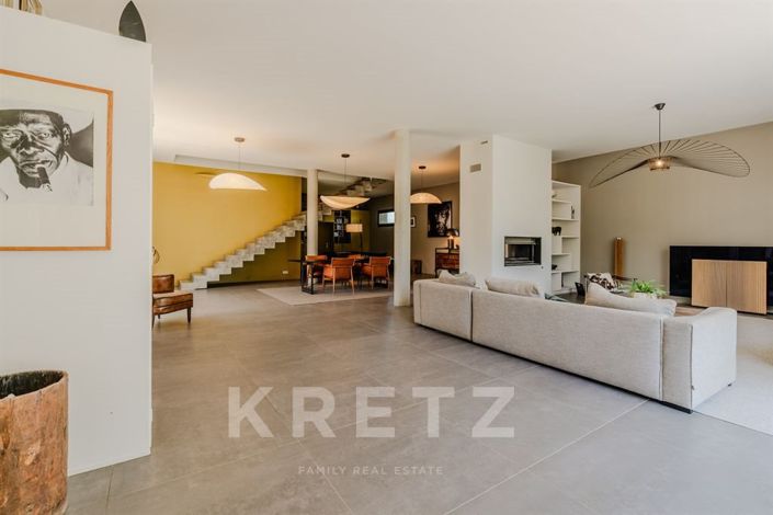 Image No.7-4 Bed House for sale